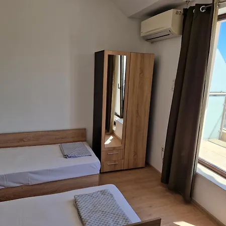 Sea Garden Marina 4 * Varna